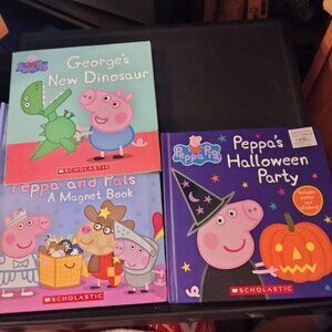 Peppa Pig Book Bundle Georges New Dinosaur, Pals, Halloween Party Lot 3